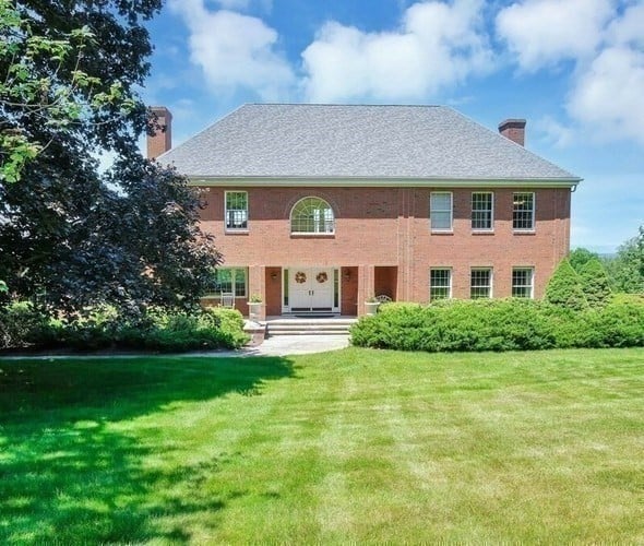 751 Ridge Rd Photo 1