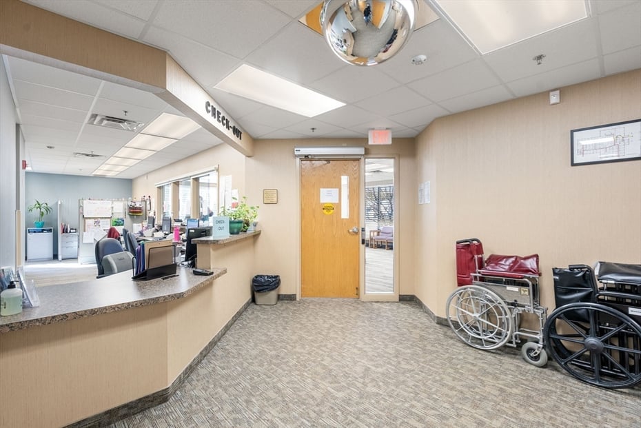 4 West Street Photo 7