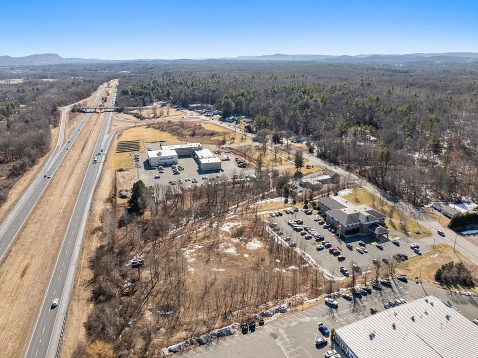 4 West Street Photo 35