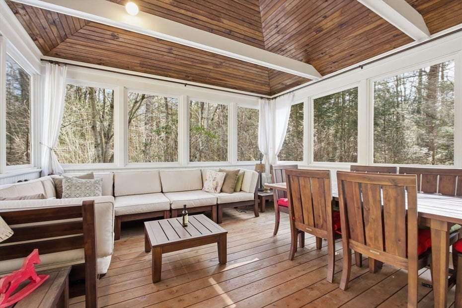 16 Hawthorn Rd Photo 38