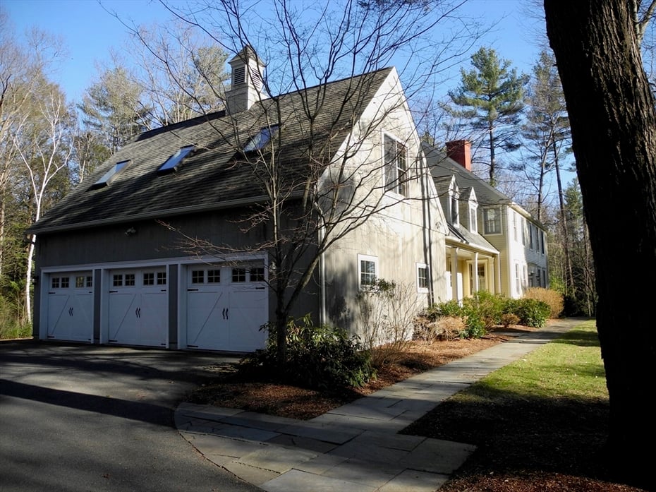 16 Hawthorn Rd Photo 4