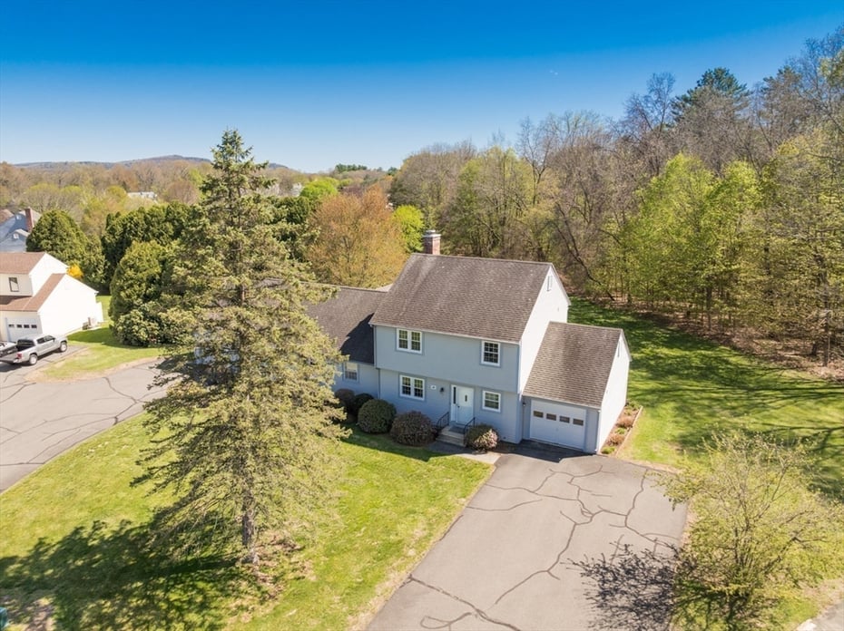 6 Duncan Dr  #B Photo 3
