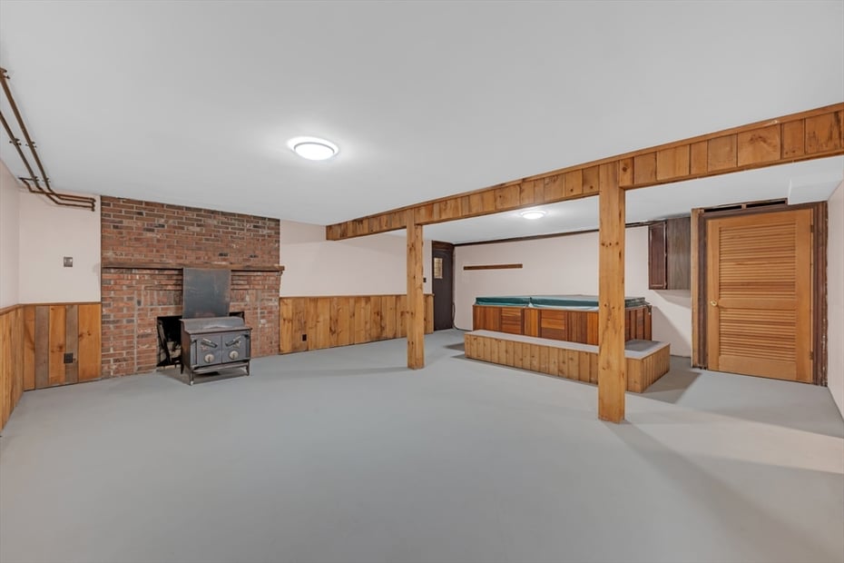 4 Pickett Ln Photo 21