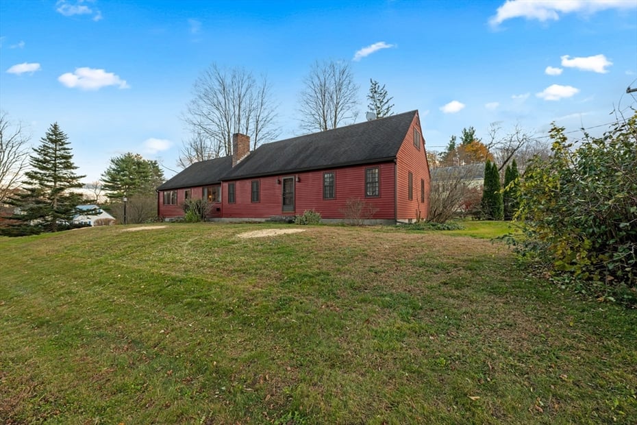 4 Pickett Ln Photo 31