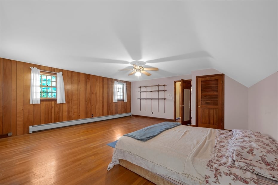 4 Pickett Ln Photo 16