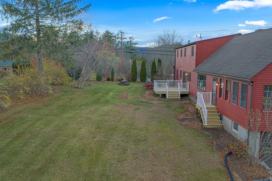 4 Pickett Ln Photo 35