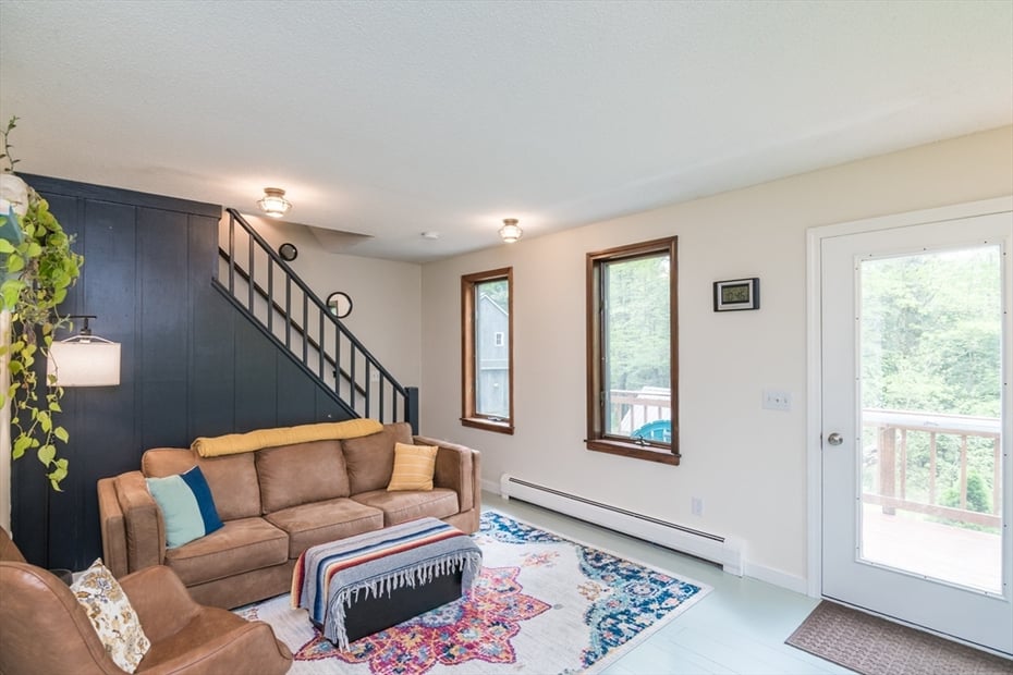224 Berkshire Trl Photo 11
