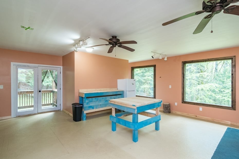 224 Berkshire Trl Photo 32