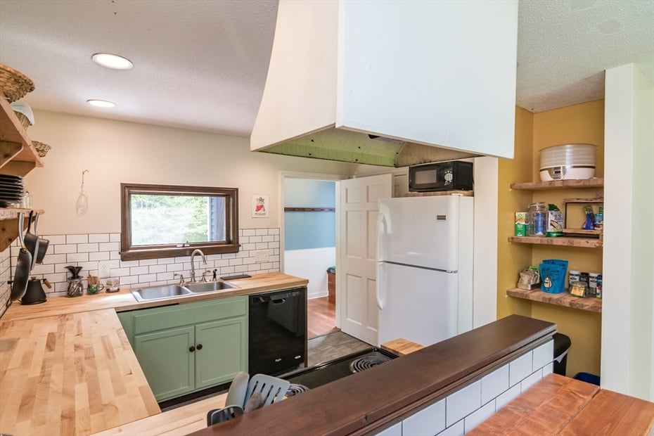 224 Berkshire Trl Photo 9