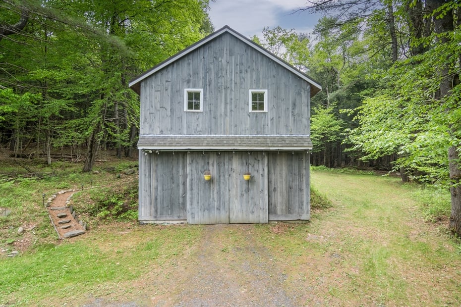 224 Berkshire Trl Photo 34