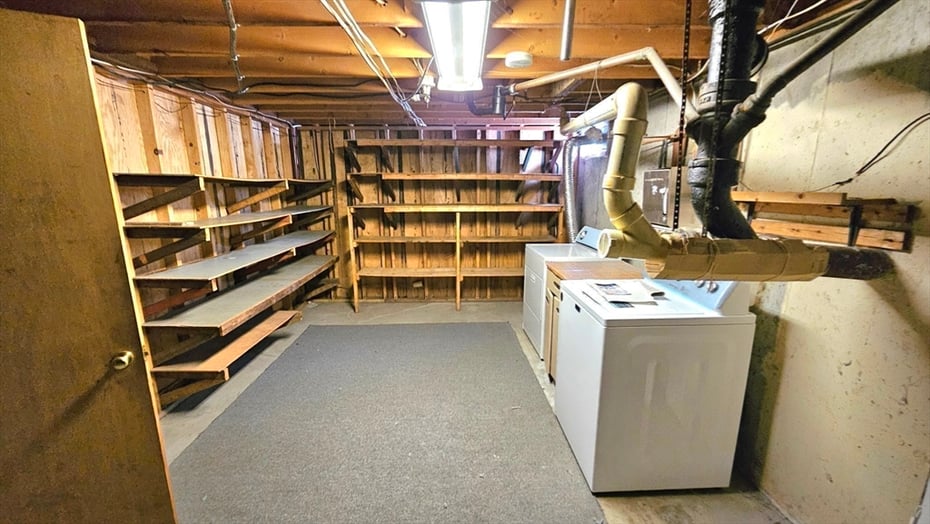 59 North Hatfield Rd Photo 15