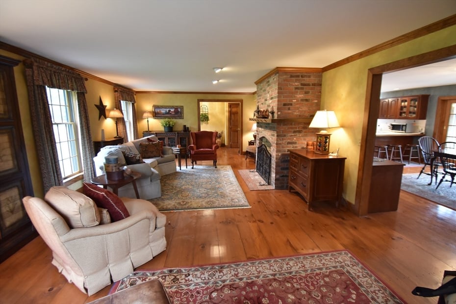 51 Coleman Road Photo 9