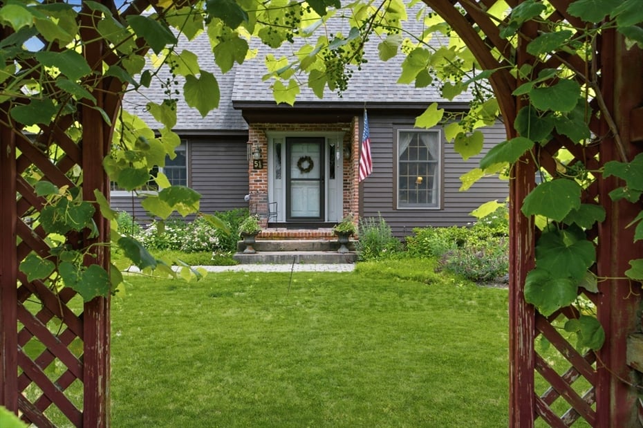 51 Coleman Road Photo 4