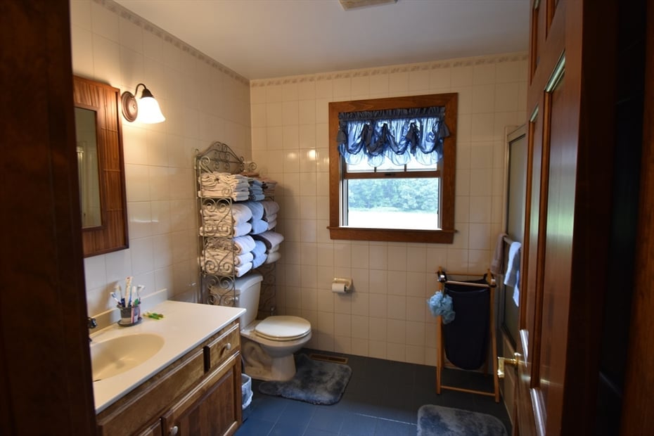 51 Coleman Road Photo 19
