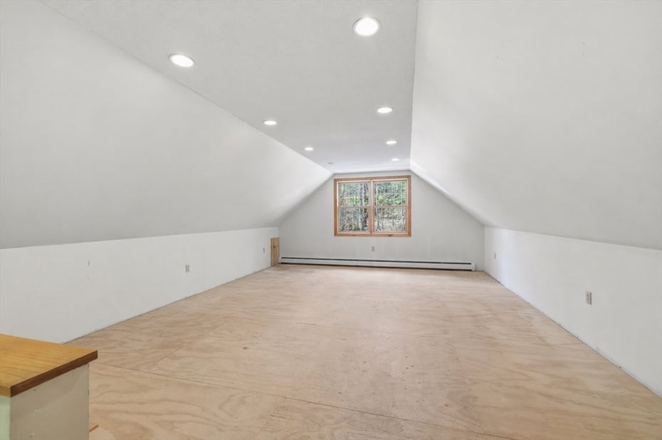 254 Bryant Photo 23