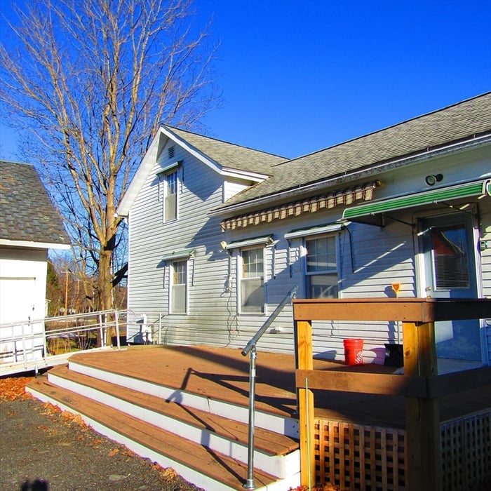 71 Chestnut Street Photo 8