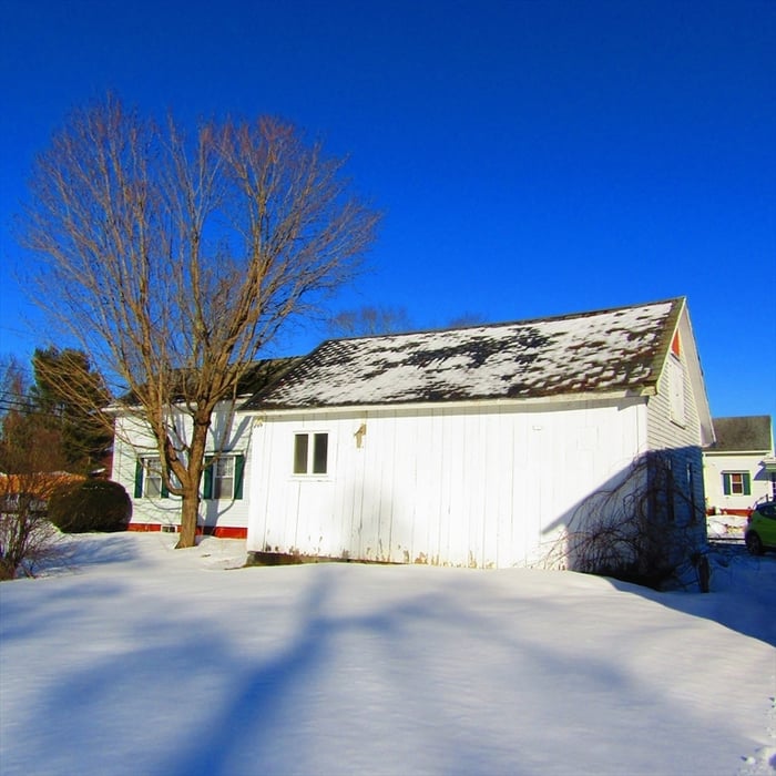 71 Chestnut Street Photo 6