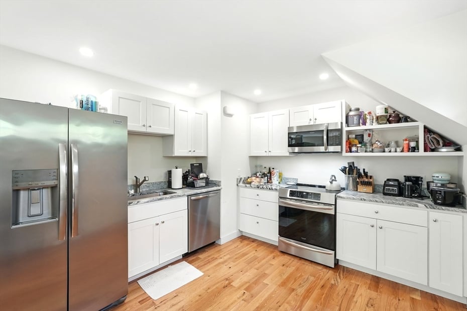 13-15 Vista Ter Photo 30