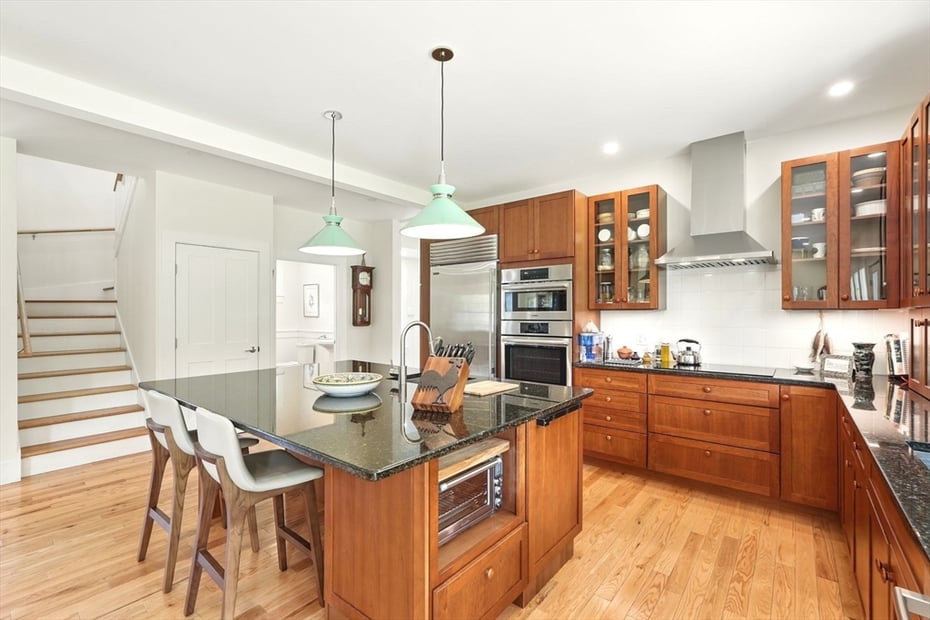 13-15 Vista Ter Photo 9