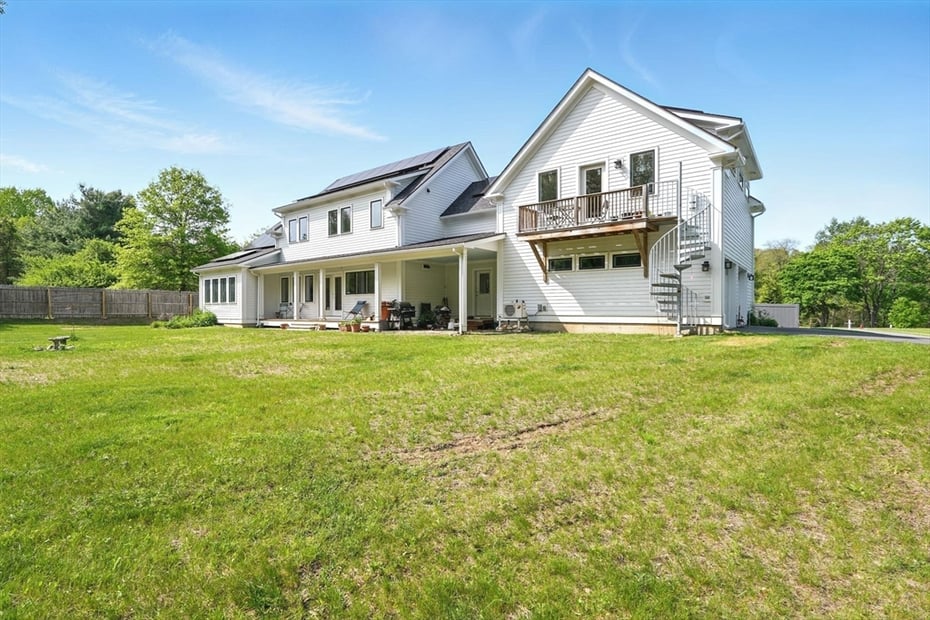 13-15 Vista Ter Photo 4