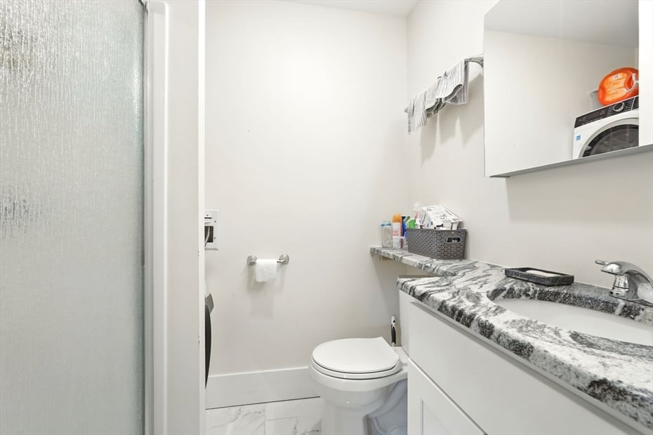 13-15 Vista Ter Photo 36