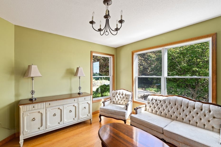 21 Old County Road Photo 15