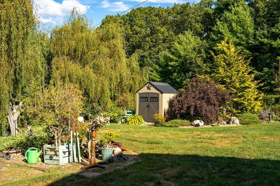 21 Old County Road Photo 38