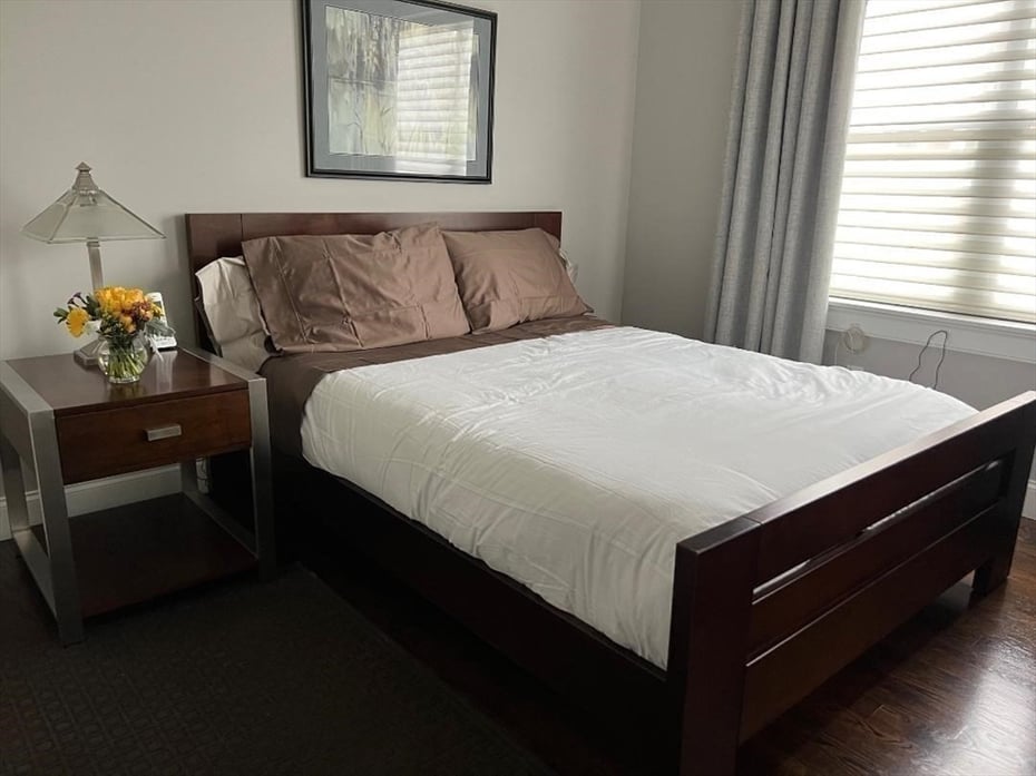 6 East Commons Drive #6 Photo 13