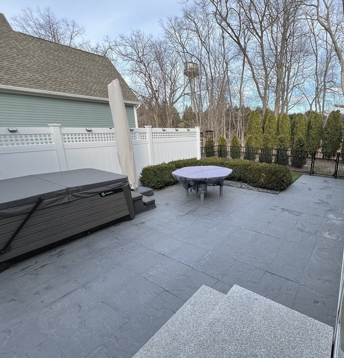 6 East Commons Drive #6 Photo 21