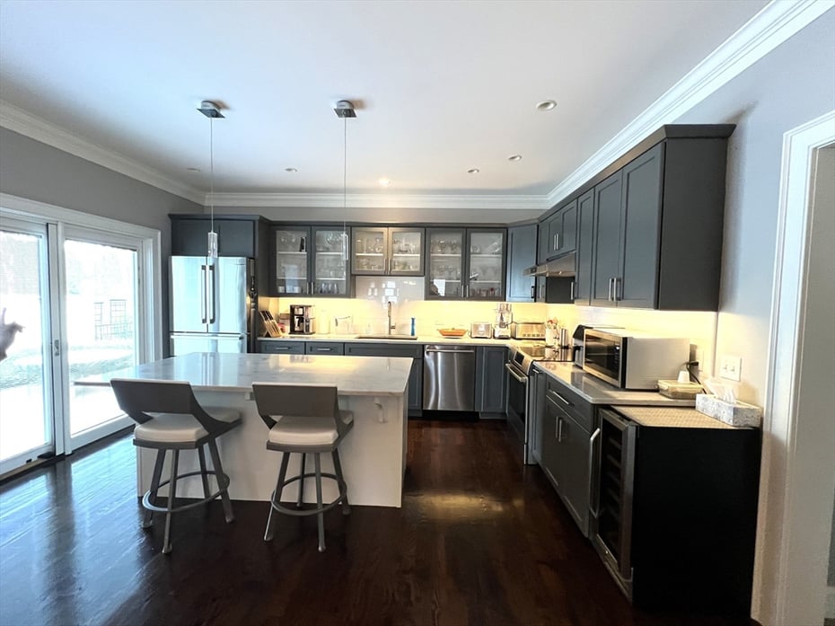 6 East Commons Drive #6 Photo 5