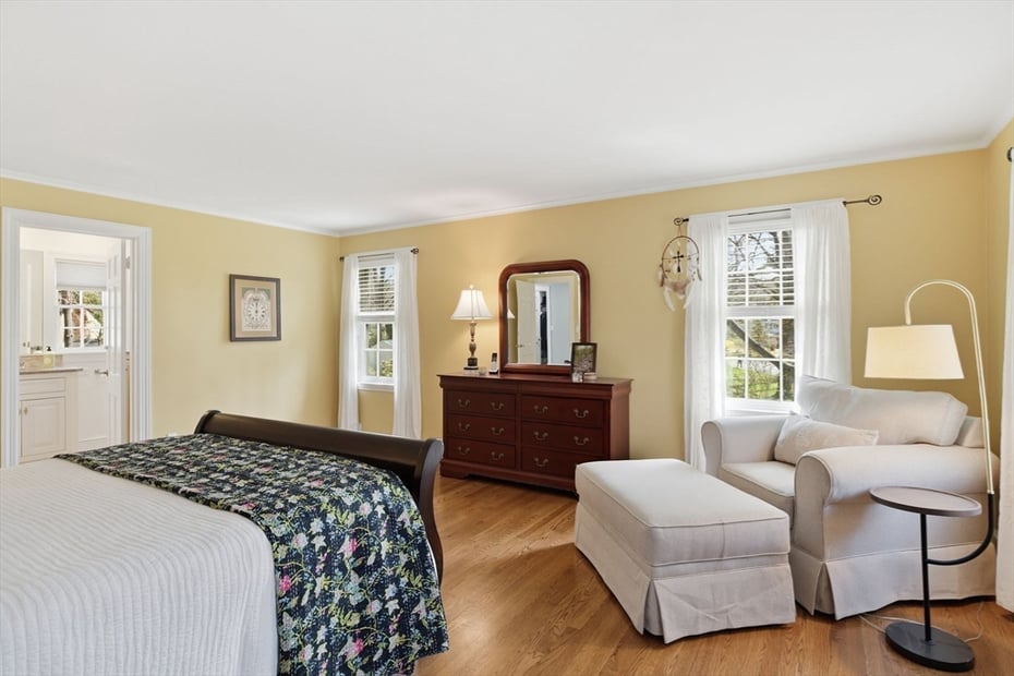 324 Farmington Road Photo 24