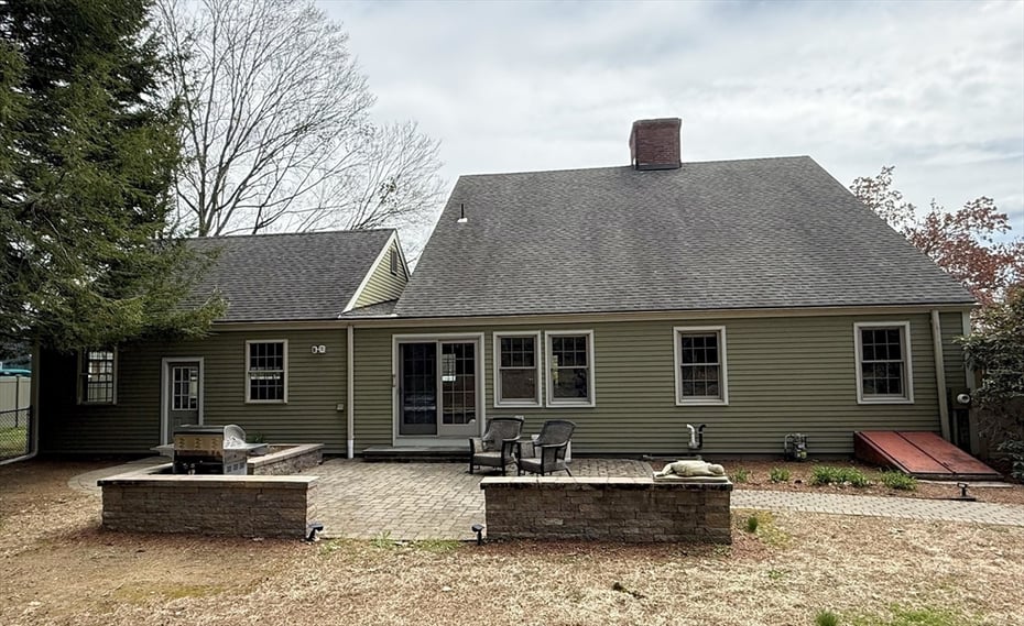 34 Gore Avenue Photo 2