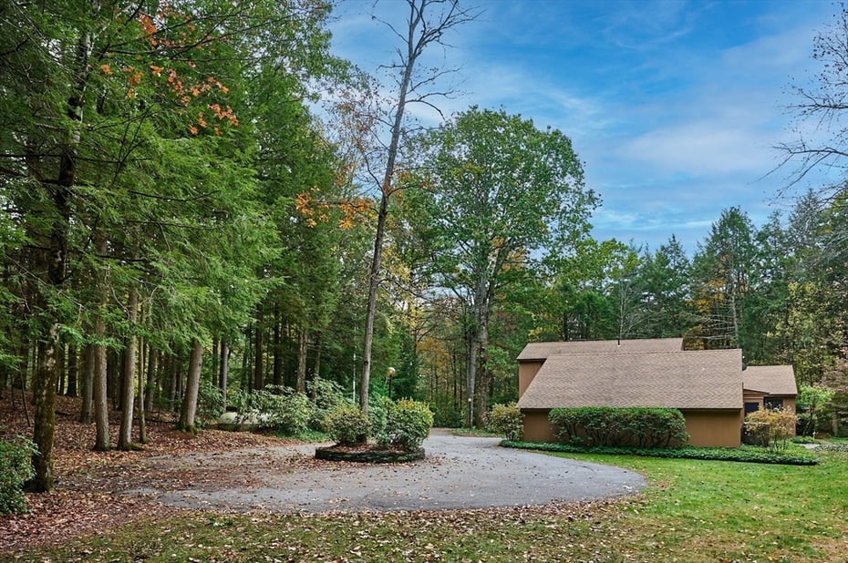 72 Meadow Wood Drive Photo 34