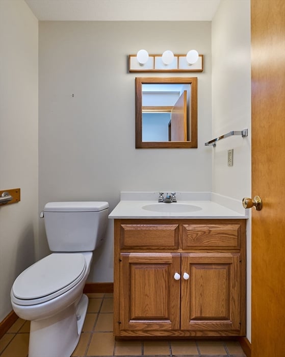 72 Meadow Wood Drive Photo 18