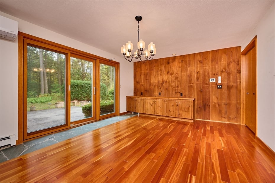 72 Meadow Wood Drive Photo 15