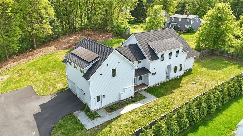 13-15 Vista Ter Photo 6