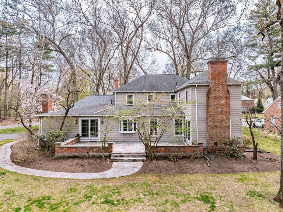 46 Brittany Rd Photo 40