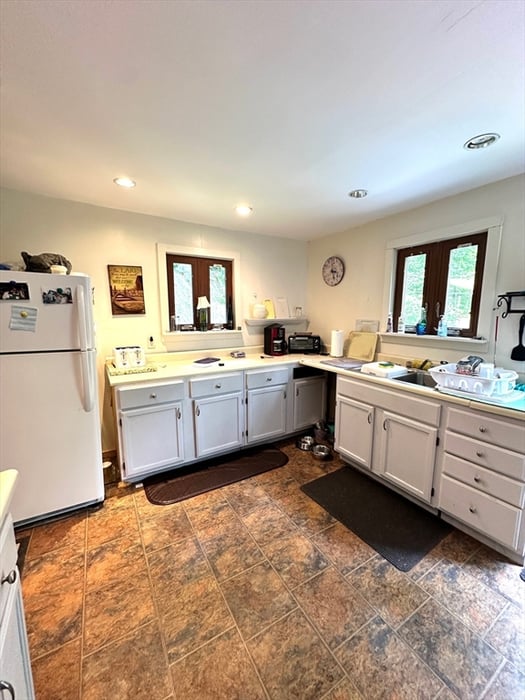 49 Access Rd  #3b Photo 10