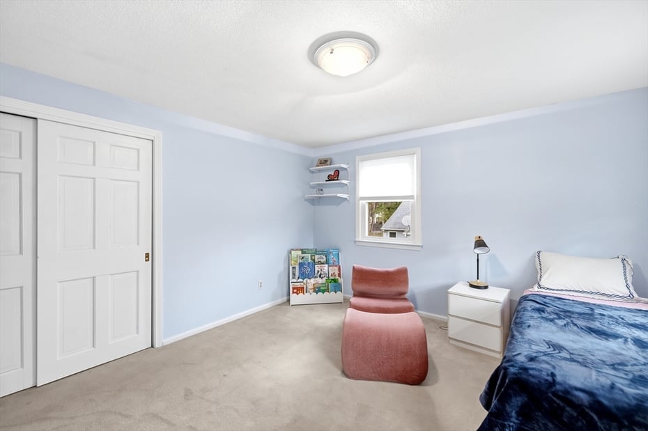 44 Canterbury Ln Photo 30