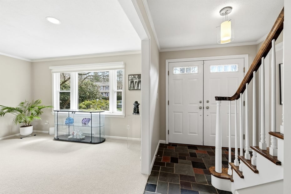 44 Canterbury Ln Photo 7