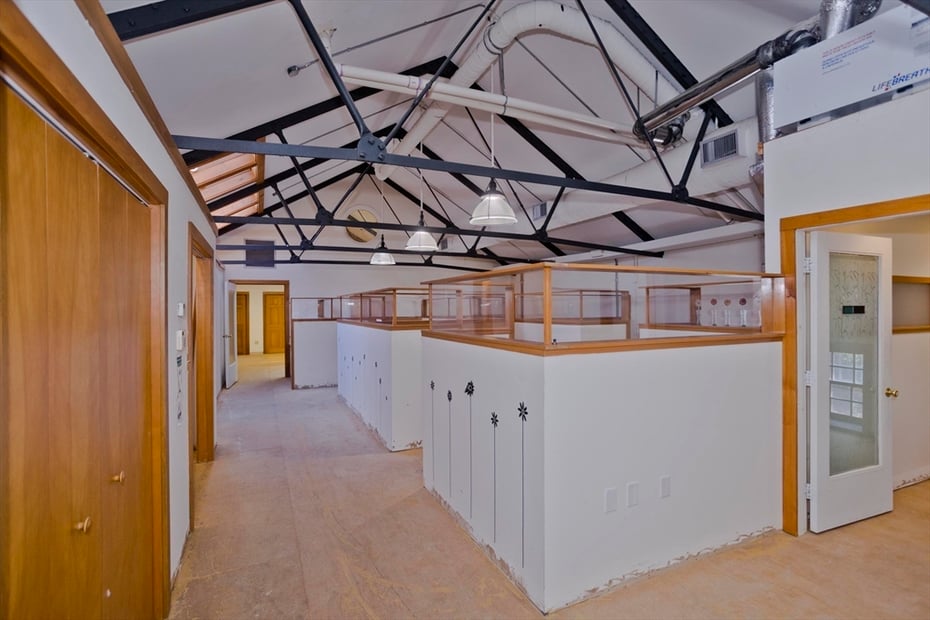 244 Main St Photo 12