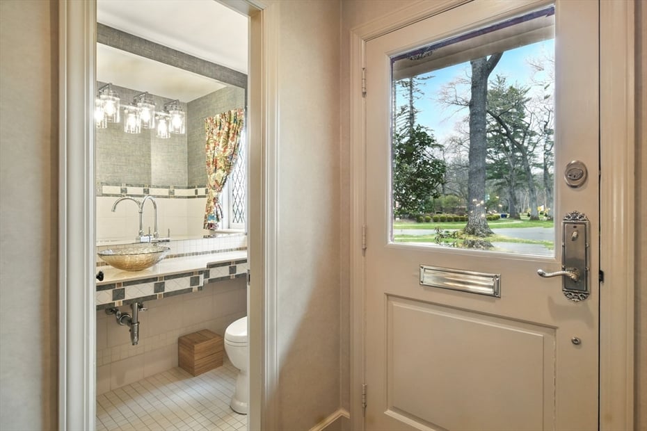 68 Normandy Road Photo 2