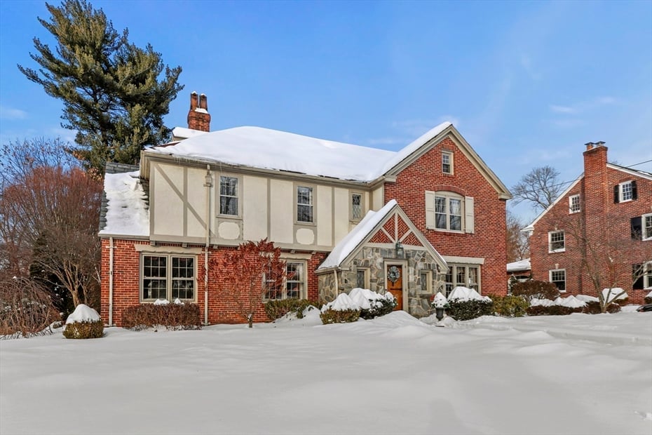 58 Englewood Road Photo 40