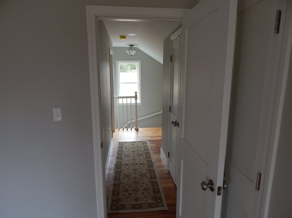 55 Elm St Photo 27