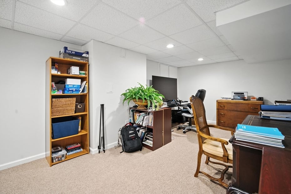 7 Twin Hills Dr Photo 36