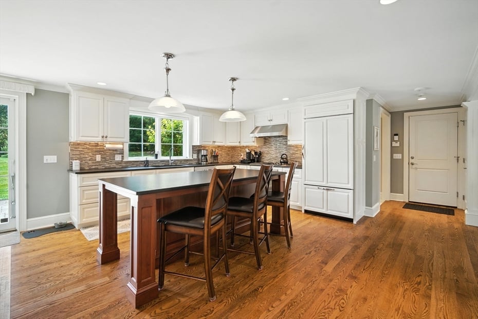 7 Twin Hills Dr Photo 8