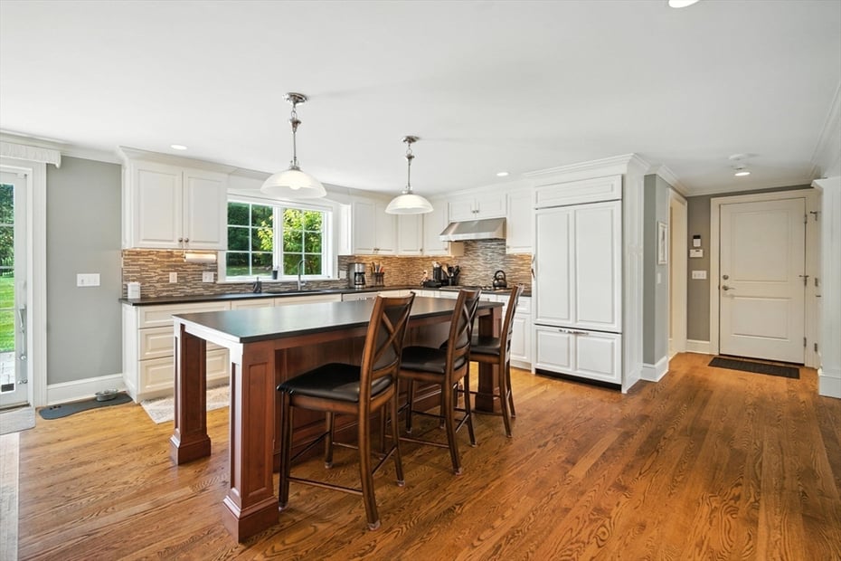 7 Twin Hills Dr Photo 9