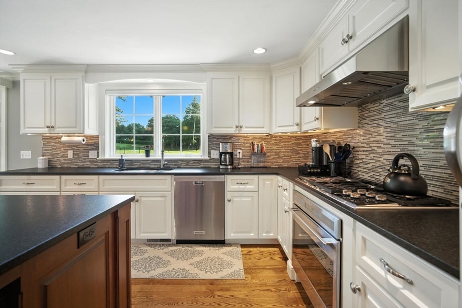 7 Twin Hills Dr Photo 11