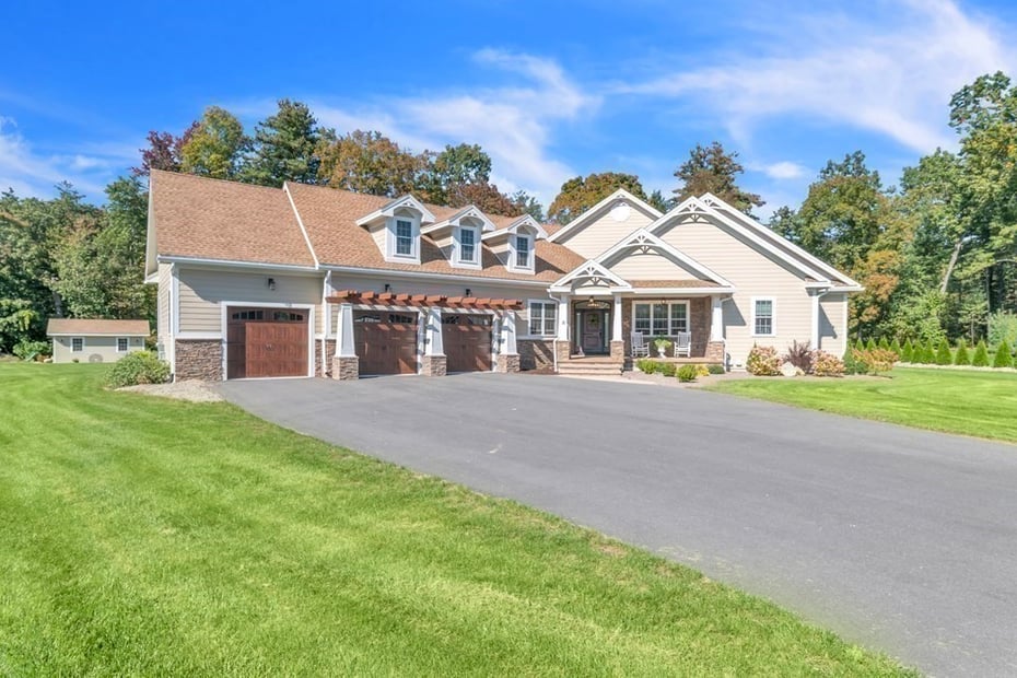 8 Fitch Farm Way Photo 2