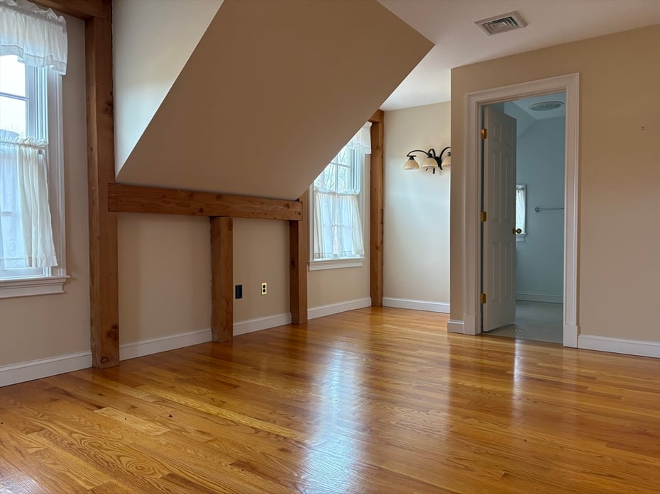 90 Whately Road Photo 13